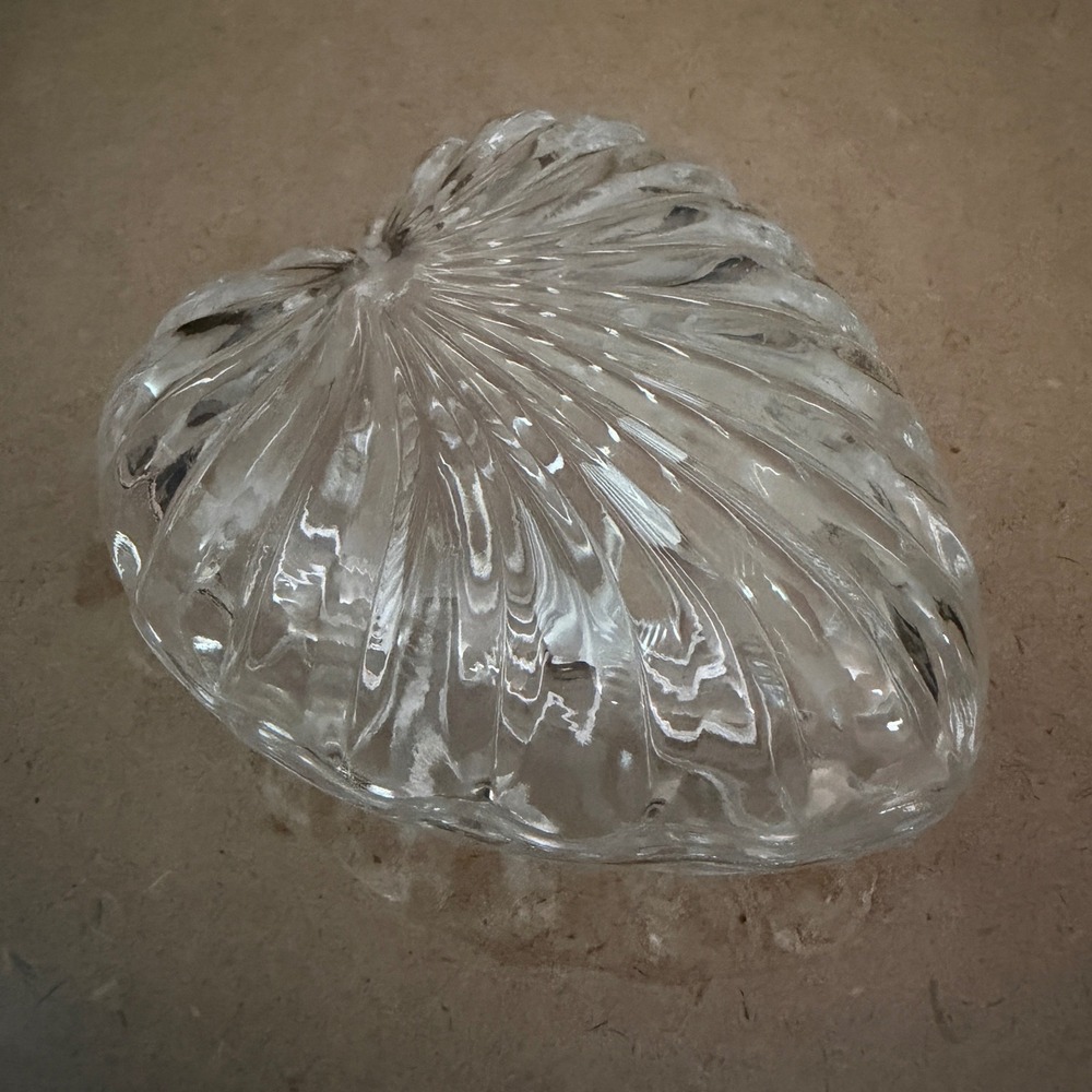 Colony 24%‎ Lead Crystal Heart Keepsake Trinket Dish Box New
